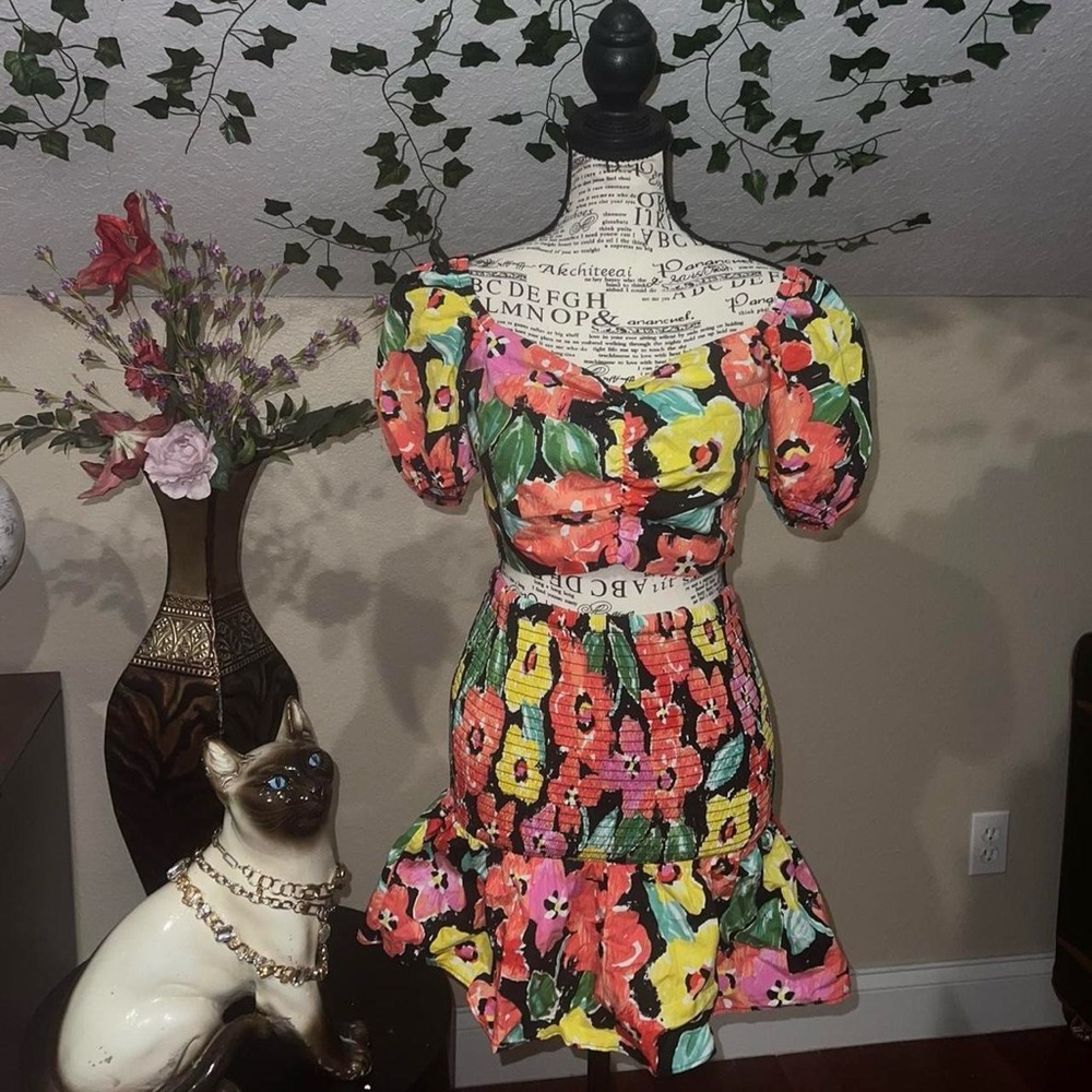 Floral Puff Sleeve Skirt